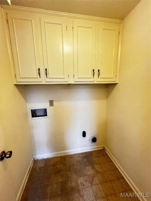 4002 Camellia Drive