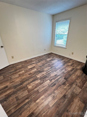 4002 Camellia Drive