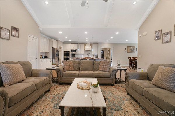 1412 Wildlife Way
