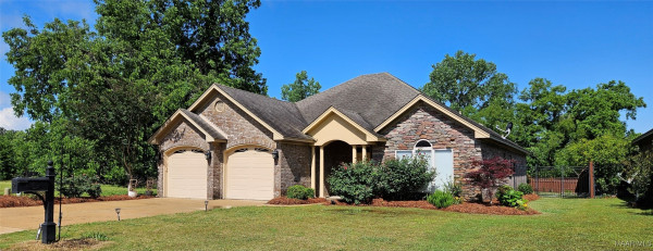 5906 Amberwood Lane