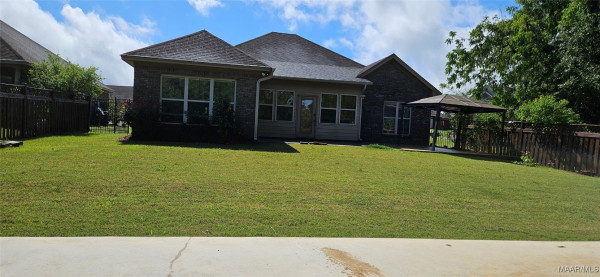 5906 Amberwood Lane