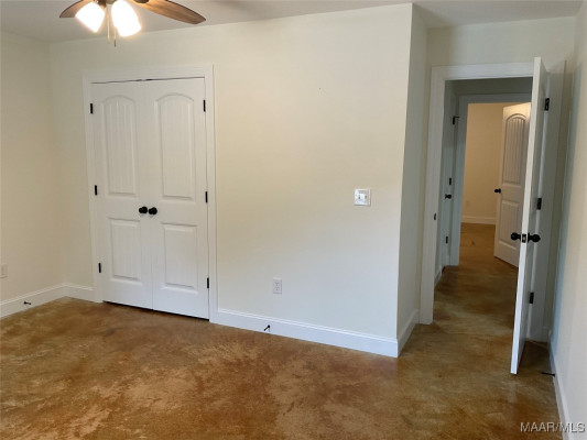 215 Indian Lane