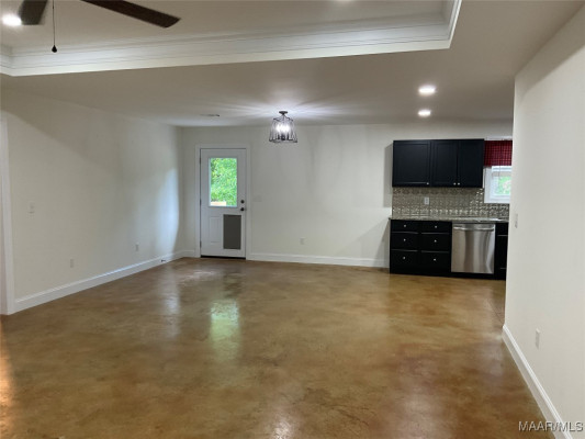 215 Indian Lane