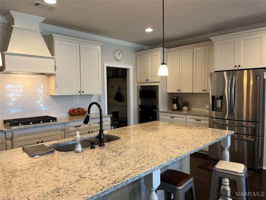 454 Sage Brook