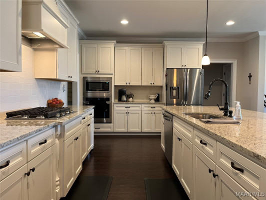 454 Sage Brook