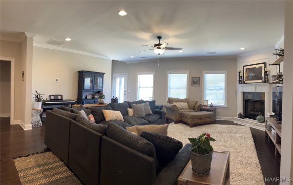 454 Sage Brook