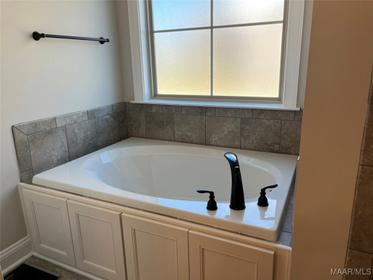 454 Sage Brook