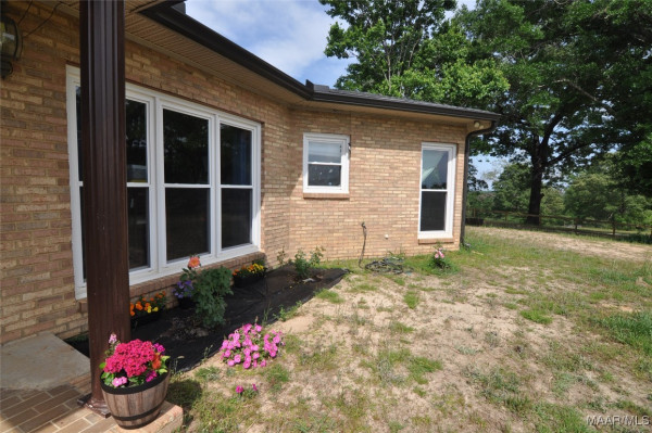 1496 County Road 81 Road