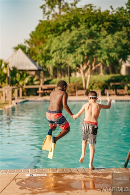 265 Northlake Street