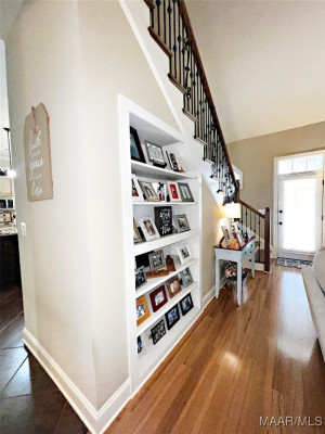 18 S Dogwood Terrace