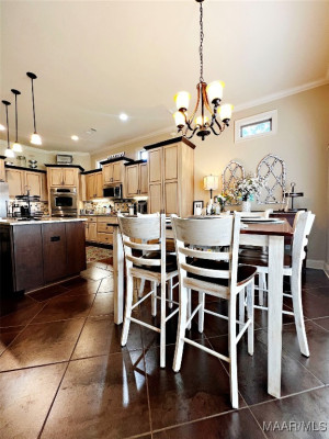 18 S Dogwood Terrace