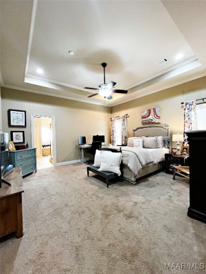 18 S Dogwood Terrace