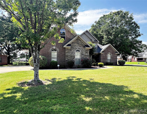 18 S Dogwood Terrace