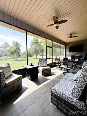 18 S Dogwood Terrace