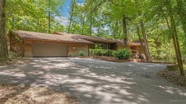 804 Otter Track Road
