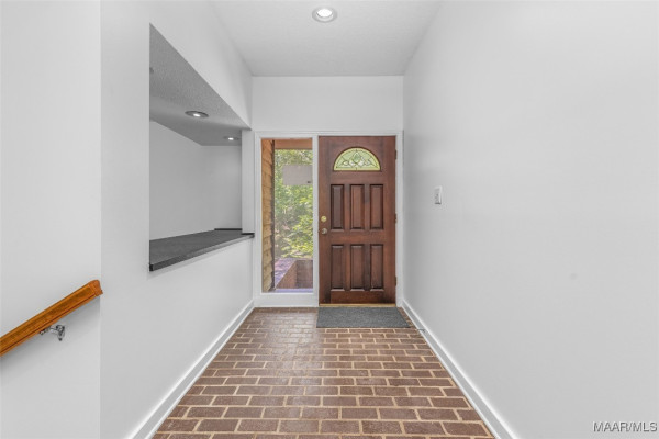 804 Otter Track Road