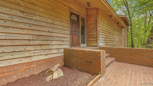 804 Otter Track Road