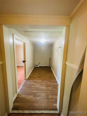 4097 Narrow Lane Road