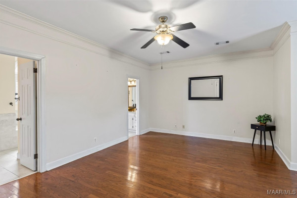 9600 HEATHROW Drive