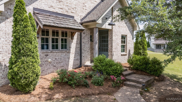 3635 Lockwood Court