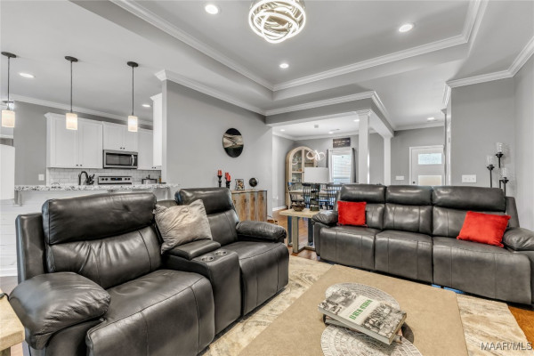 290 River Stone Way