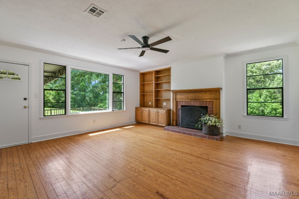 1582 W Old Hayneville Road