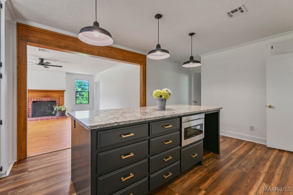 1582 W Old Hayneville Road