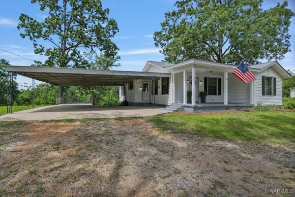 1582 W Old Hayneville Road