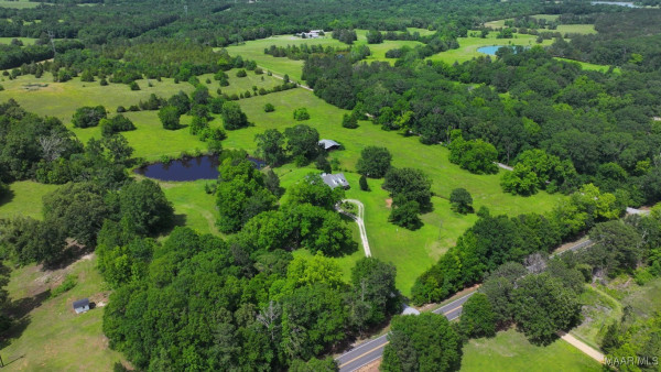 1582 W Old Hayneville Road