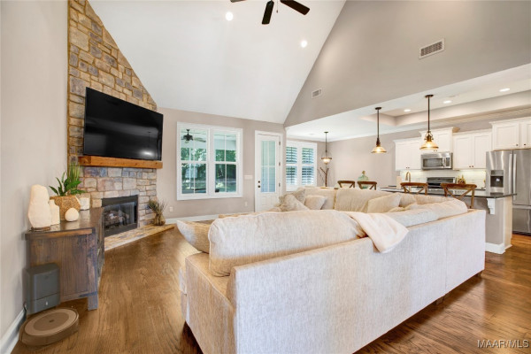 485 LAKE CAMERON Drive