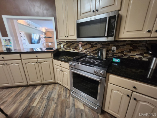 103 River Chase Court