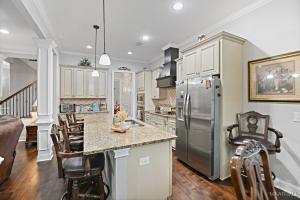 360 MELISON Drive
