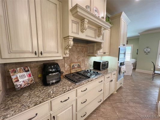 806 Hearthstone Drive