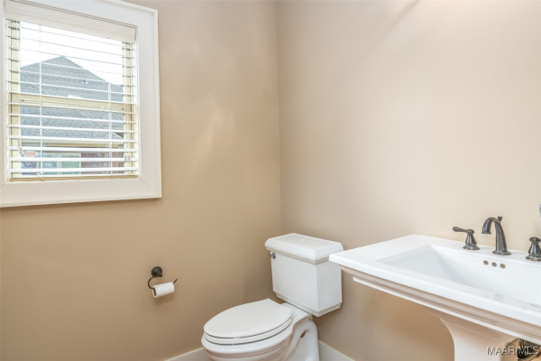 8460 Rockbridge Circle