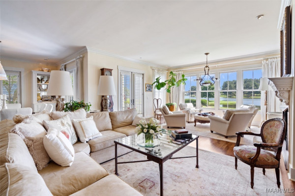 23 Waters View Drive