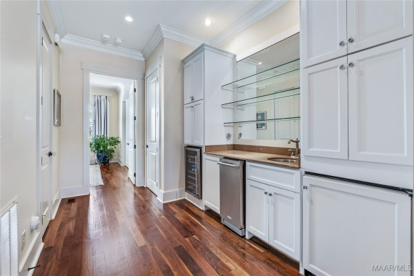 23 Waters View Drive