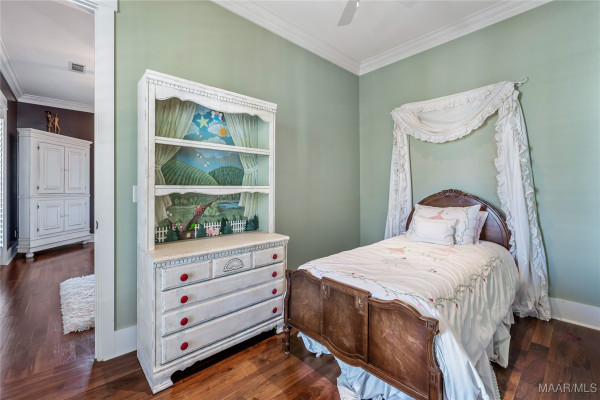 23 Waters View Drive