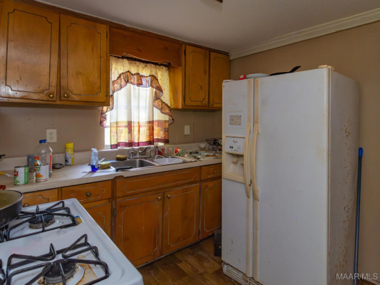 4122 Macedonia Drive