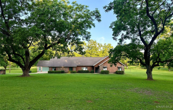 2660 Jasmine Hill Road