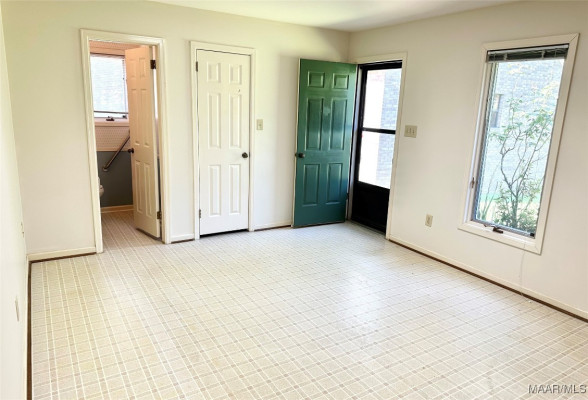 2660 Jasmine Hill Road