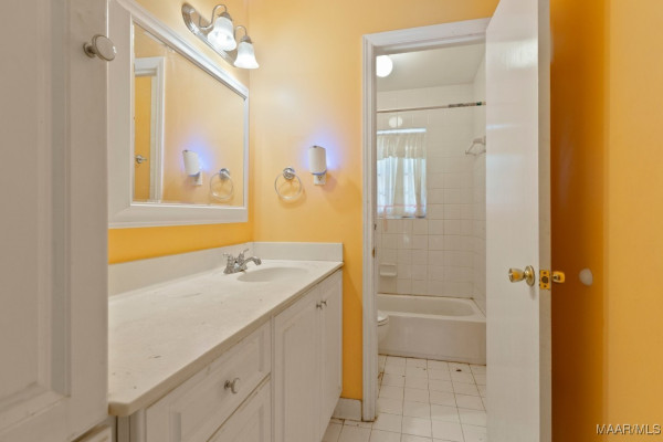 3158 PARTRIDGE Lane