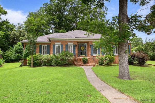 106 Wood Vale Drive