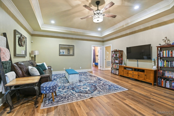 106 Wood Vale Drive