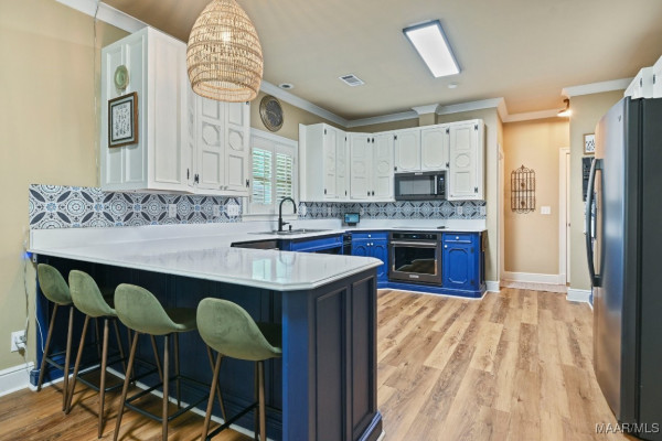 106 Wood Vale Drive