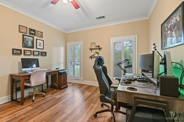 106 Wood Vale Drive