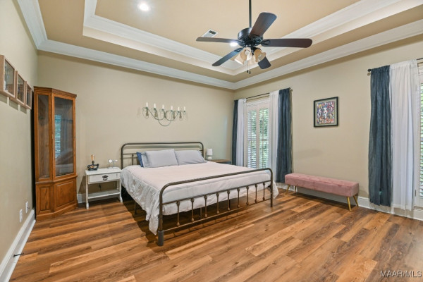 106 Wood Vale Drive