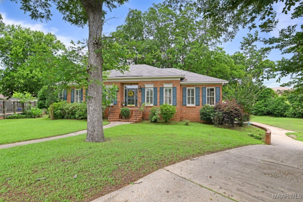 106 Wood Vale Drive