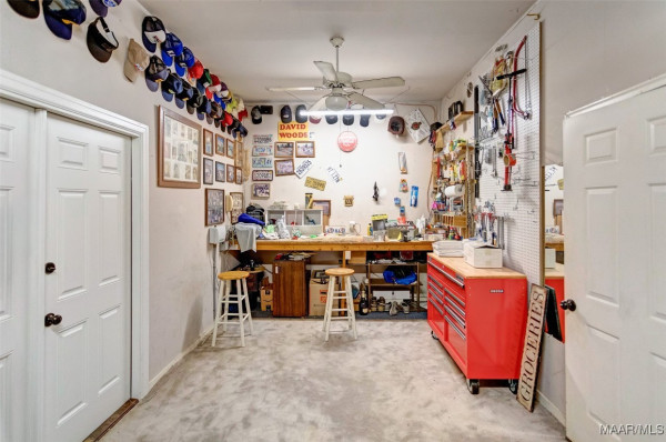 2261 Vaughn Lane