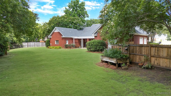2261 Vaughn Lane