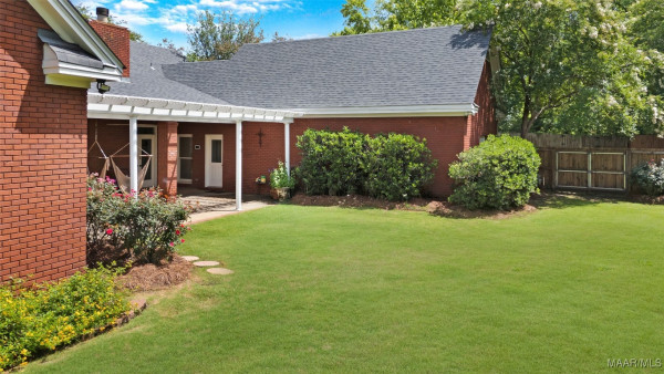 2261 Vaughn Lane